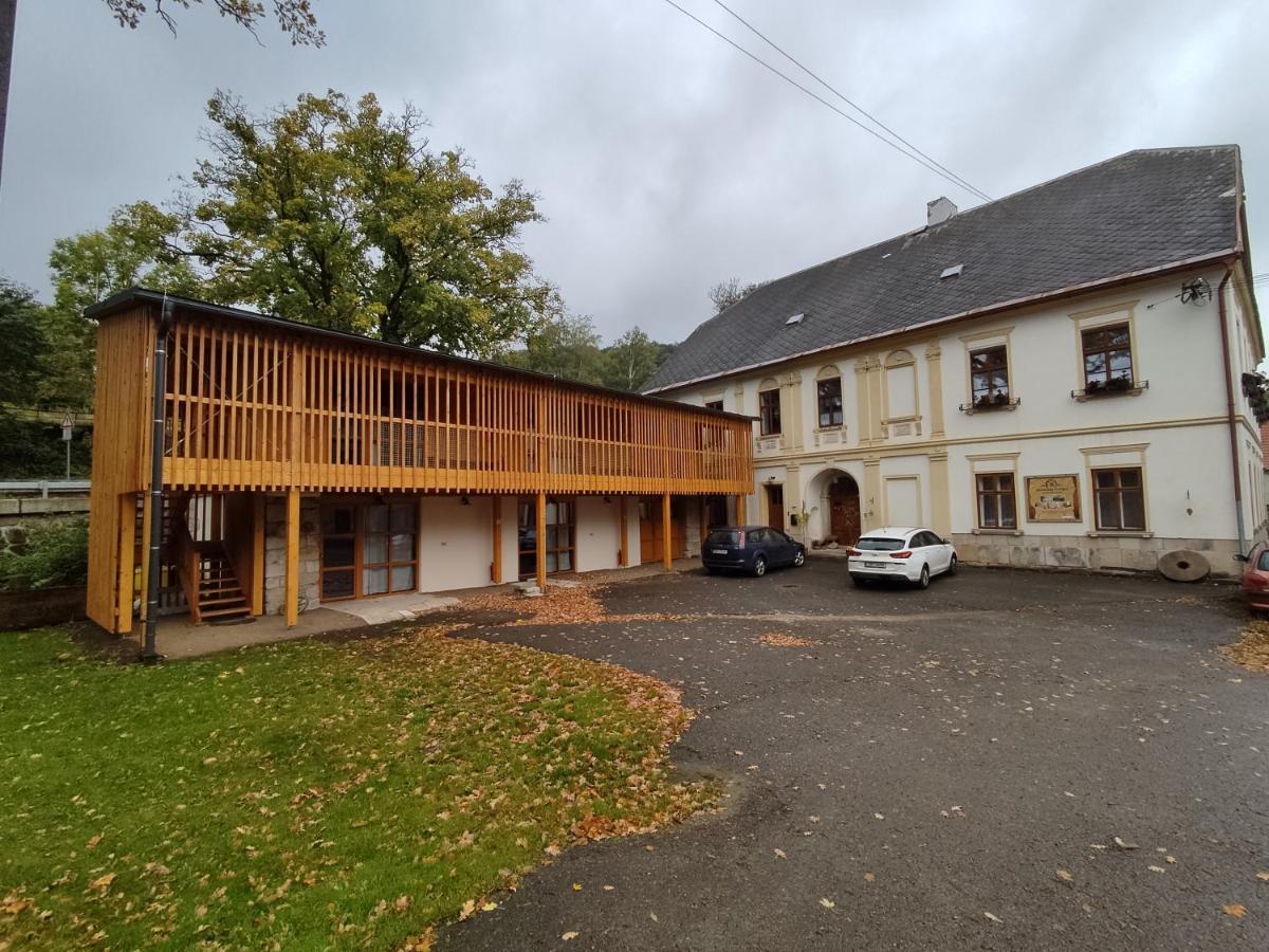 Apartment Ve Mlyne Teplice nad Metují Dış mekan fotoğraf