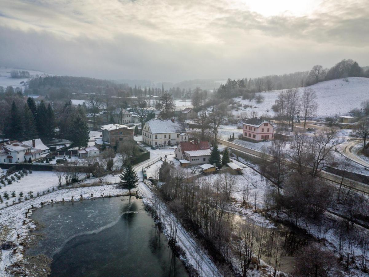 Apartment Ve Mlyne Teplice nad Metují Dış mekan fotoğraf